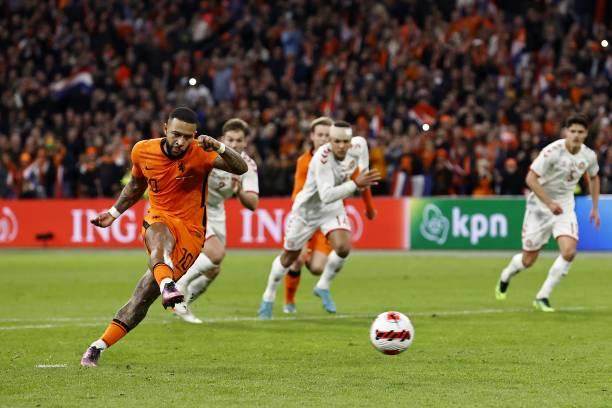 1648345082455083327.jpg gettyimages-1239527921-612x612.jpg